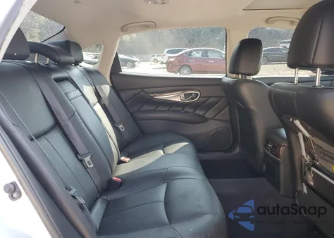 2019 Infiniti Q70L 3.7 Luxe from USA, damaged, VIN JN1BY1PR0KM725432